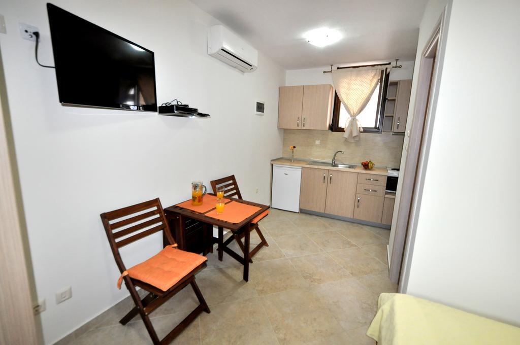 Alba Studio Thassos Apartment Koinira Phòng bức ảnh